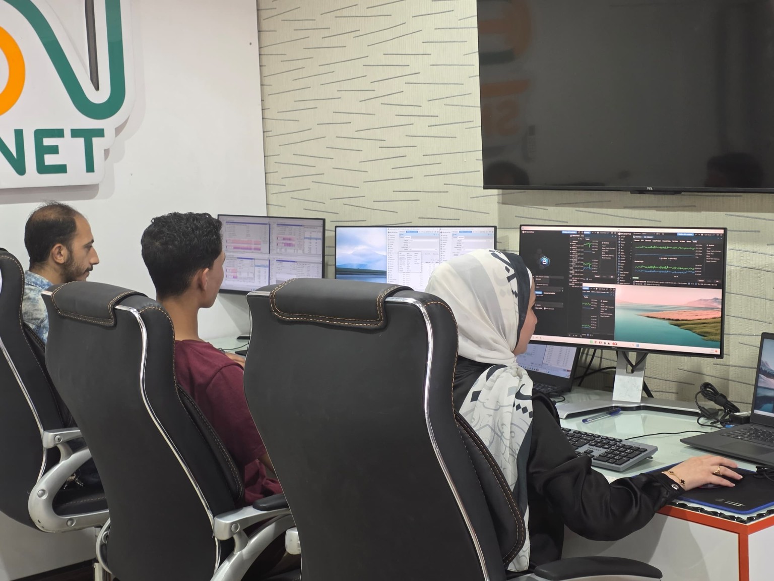 مركز المراقبة والدعم NOC — من صور النجاة